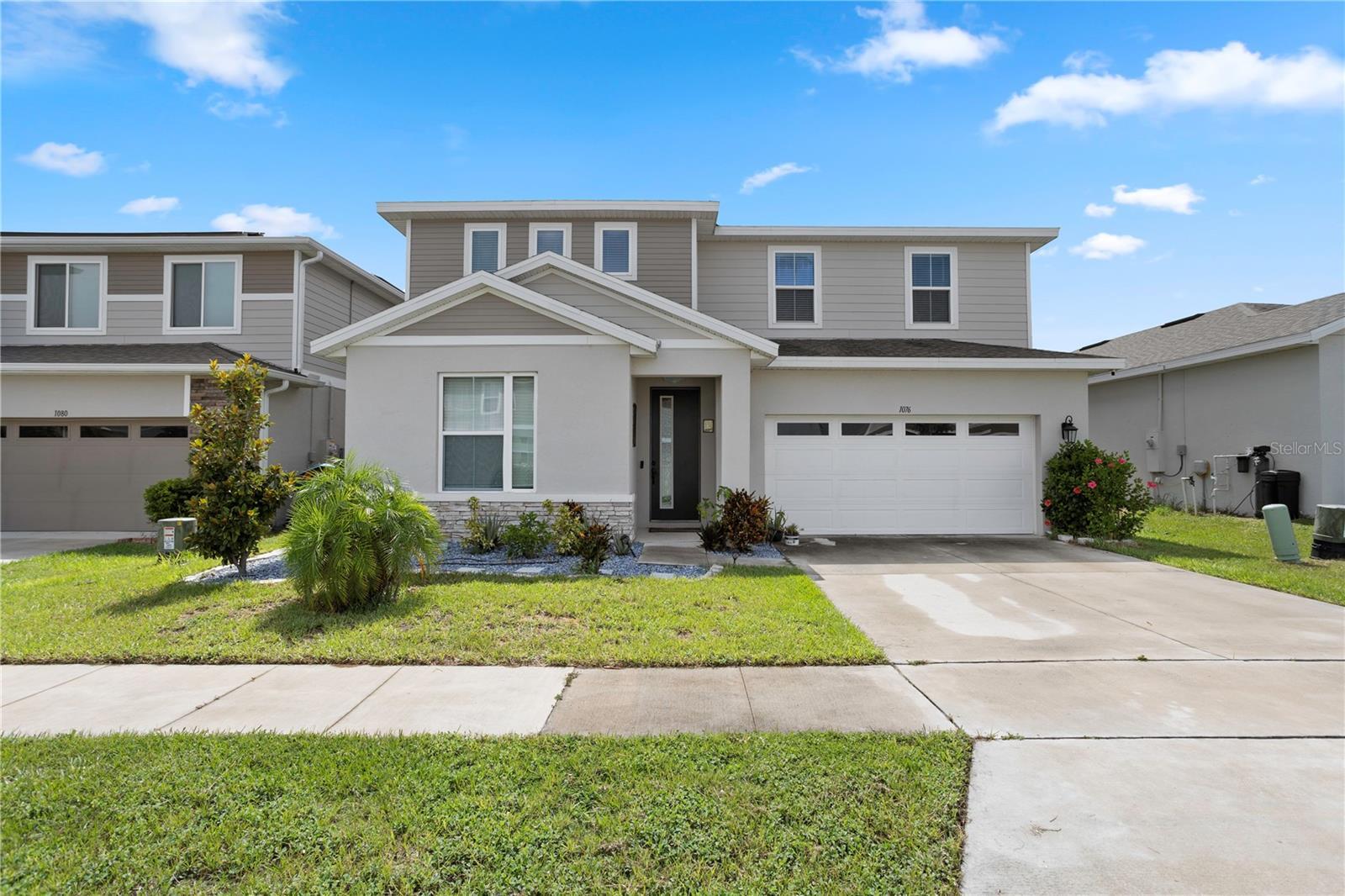 Property Photo: 1076 Sugarwood Street FL 33837