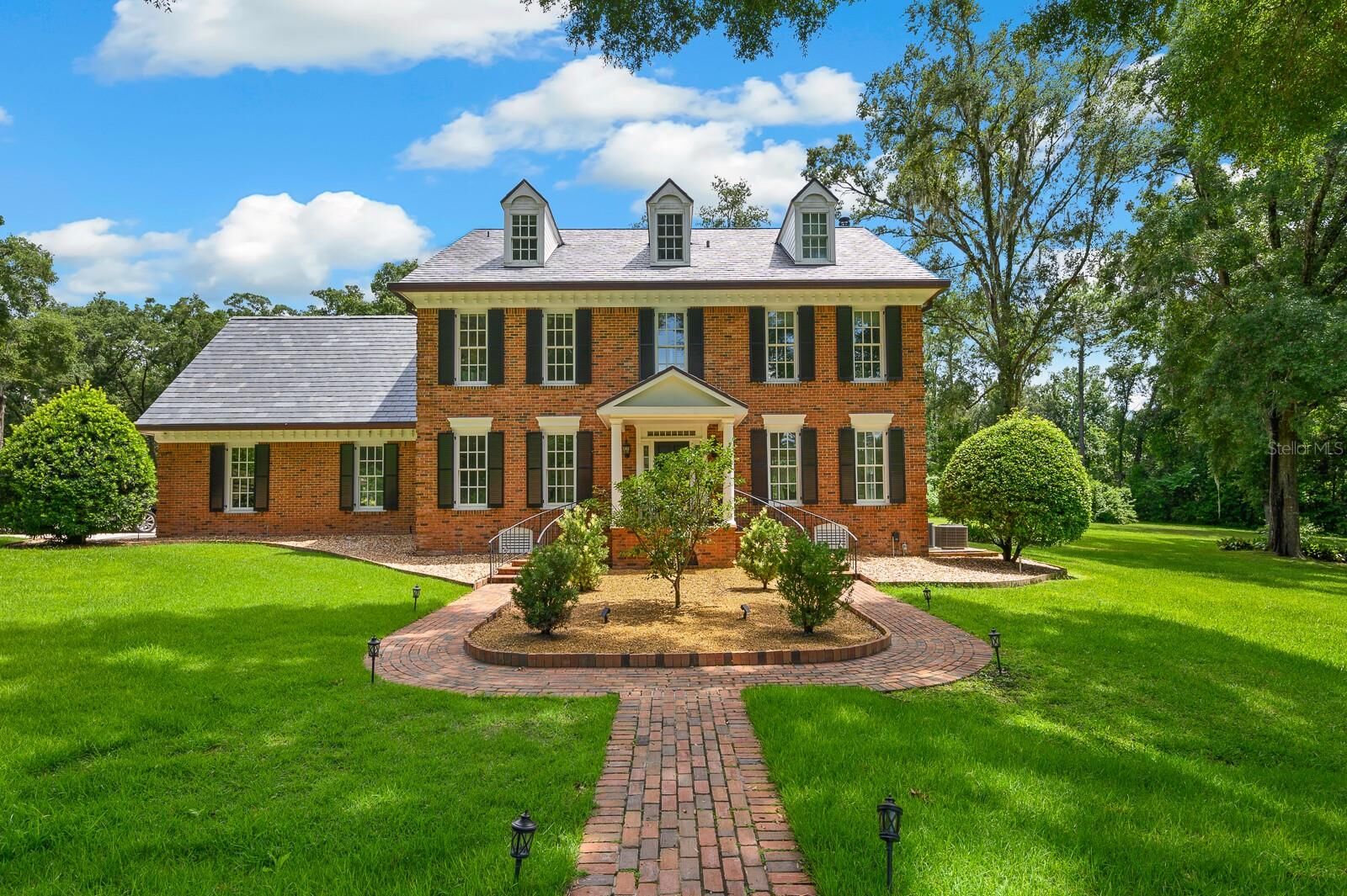 Property Photo:  6011 NW 23rd Avenue  FL 32606 