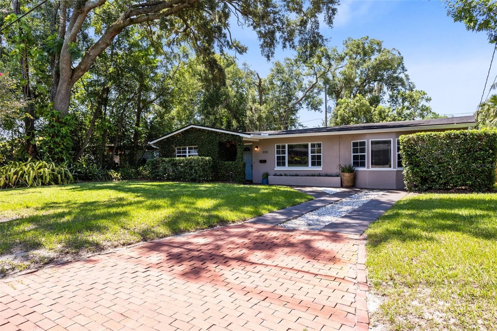 Property Photo:  3010 Oxford Street  FL 32803 