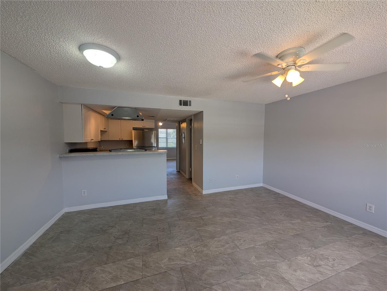 Property Photo: 6415 S Roberts Avenue 204 FL 33616