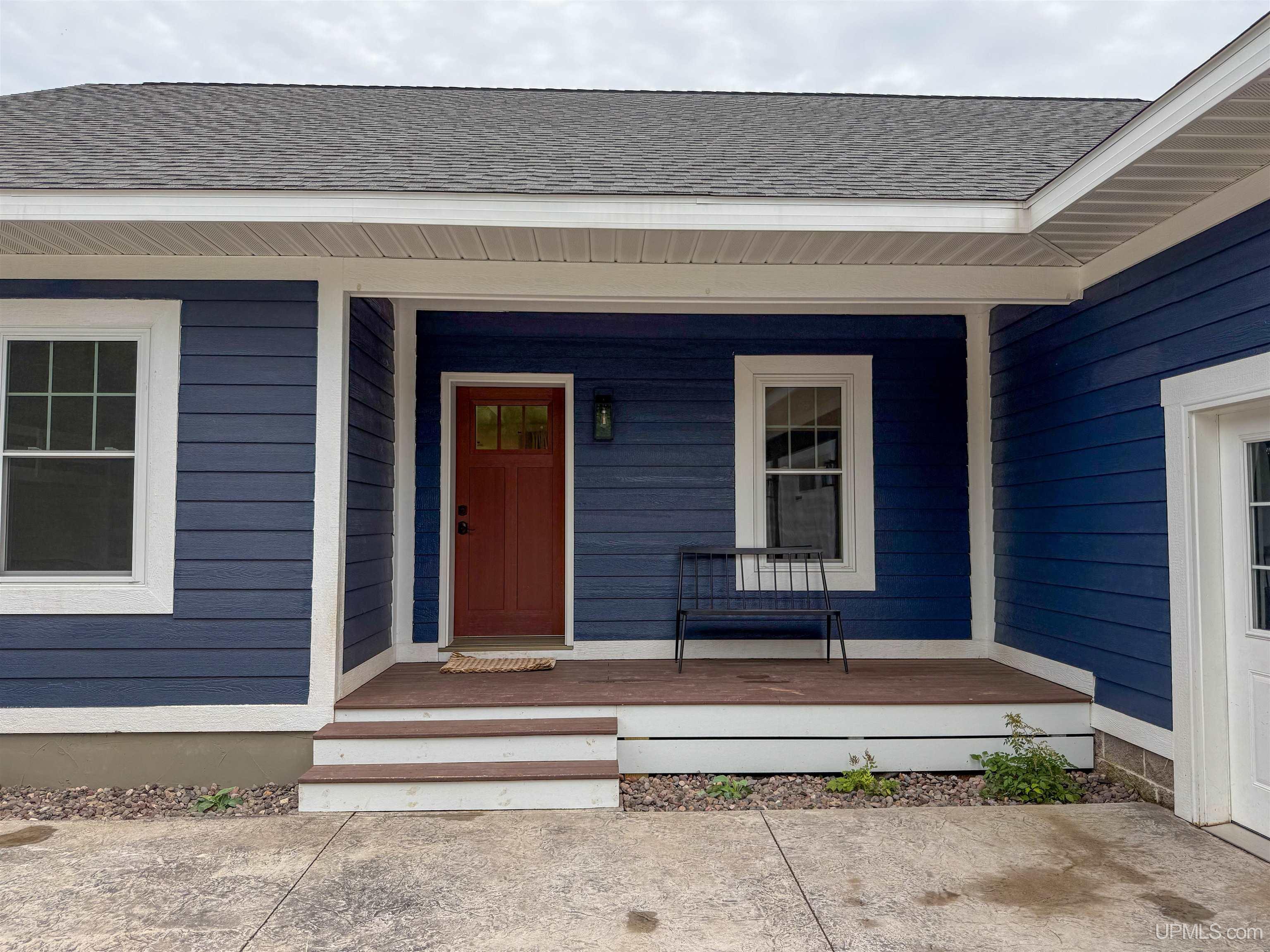 Property Photo:  52923 Lake Annie Road  MI 49930 