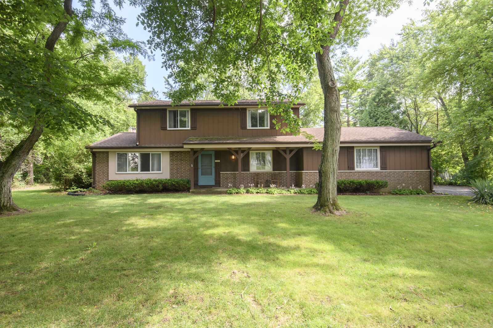 Property Photo: 19885 W Pinecrest Ln WI 53146