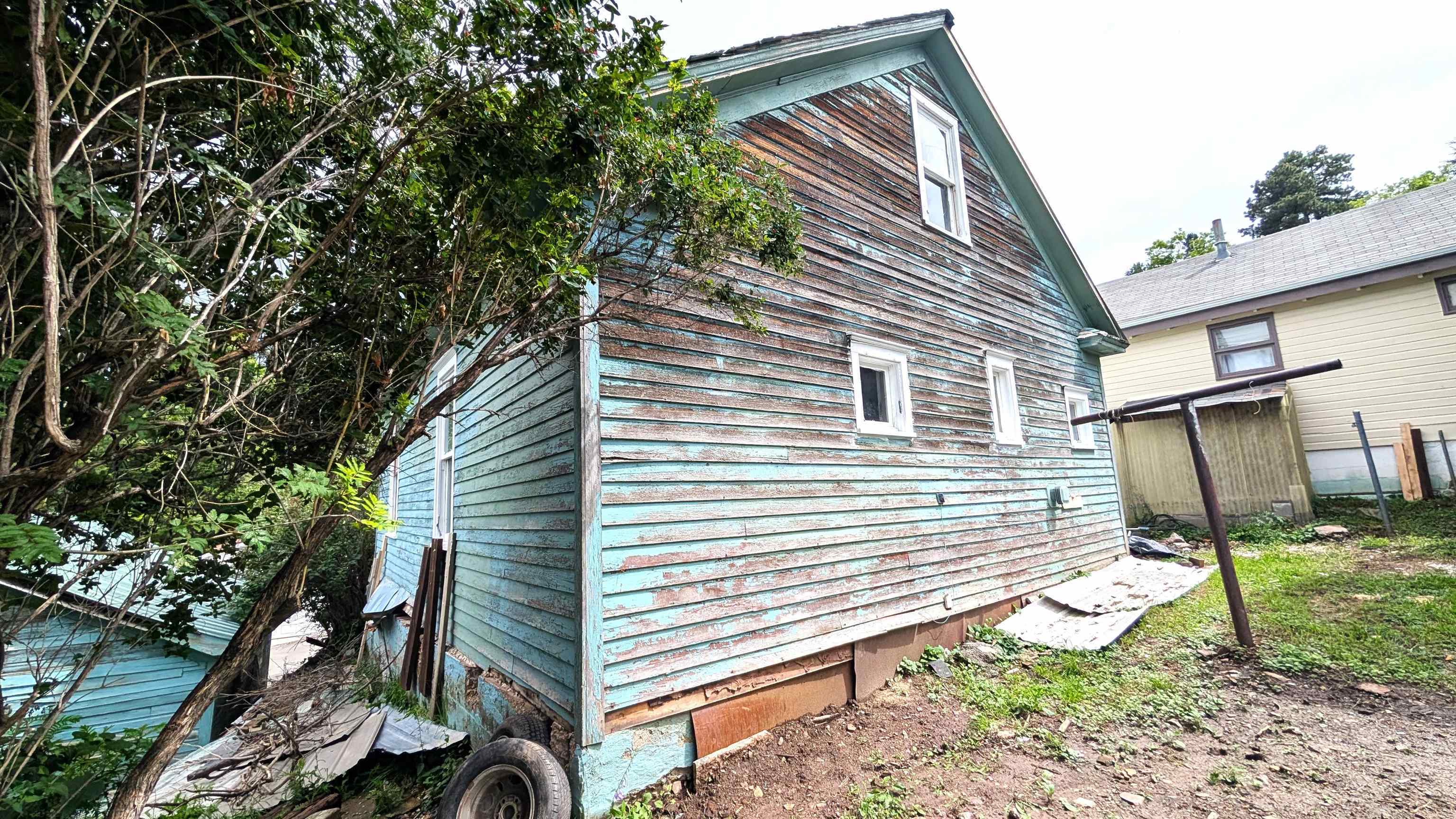 Property Photo: 107 1/2 Spark Street SD 57754
