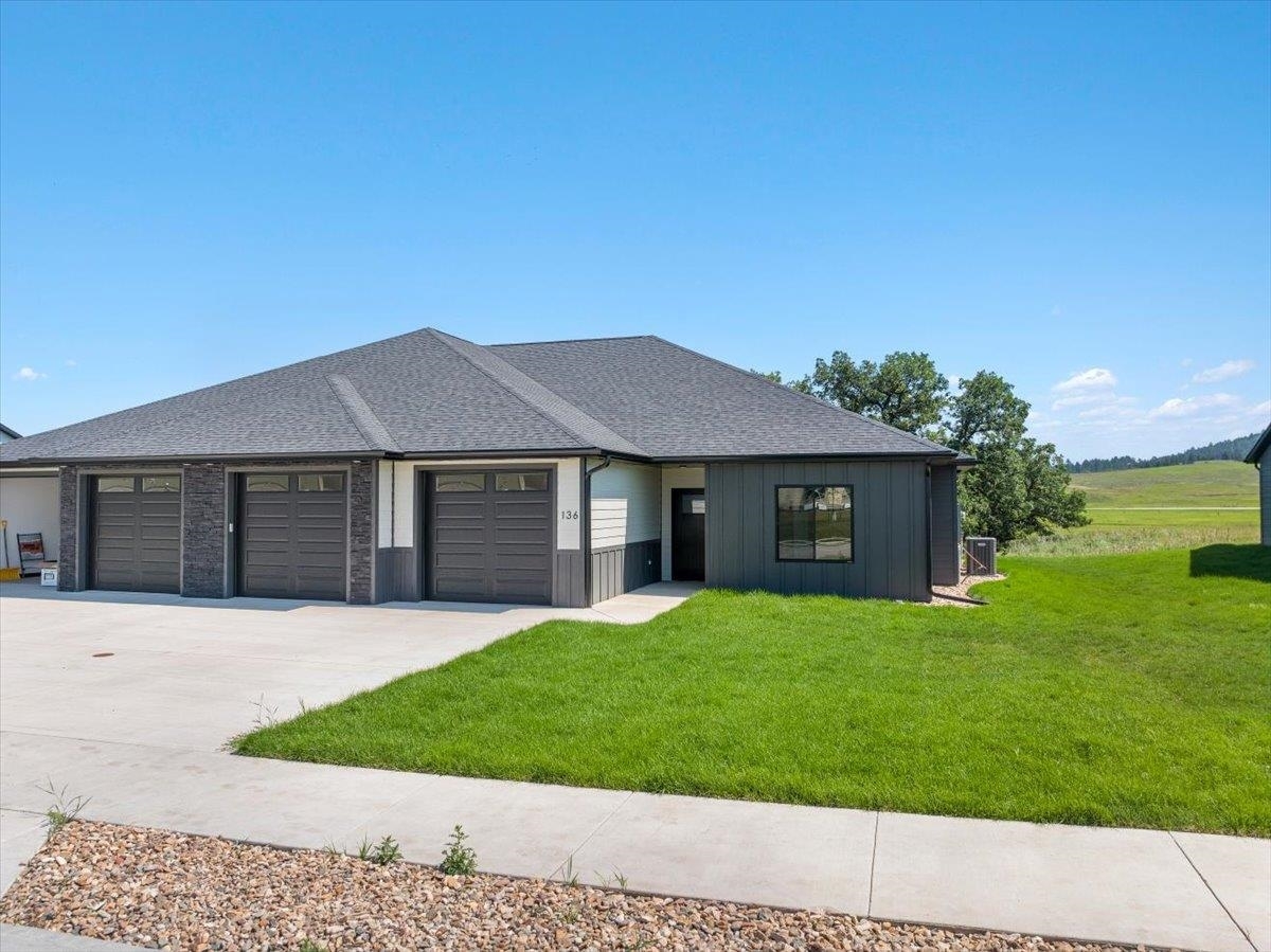 Property Photo: 136 Bella Rose Drive SD 57783