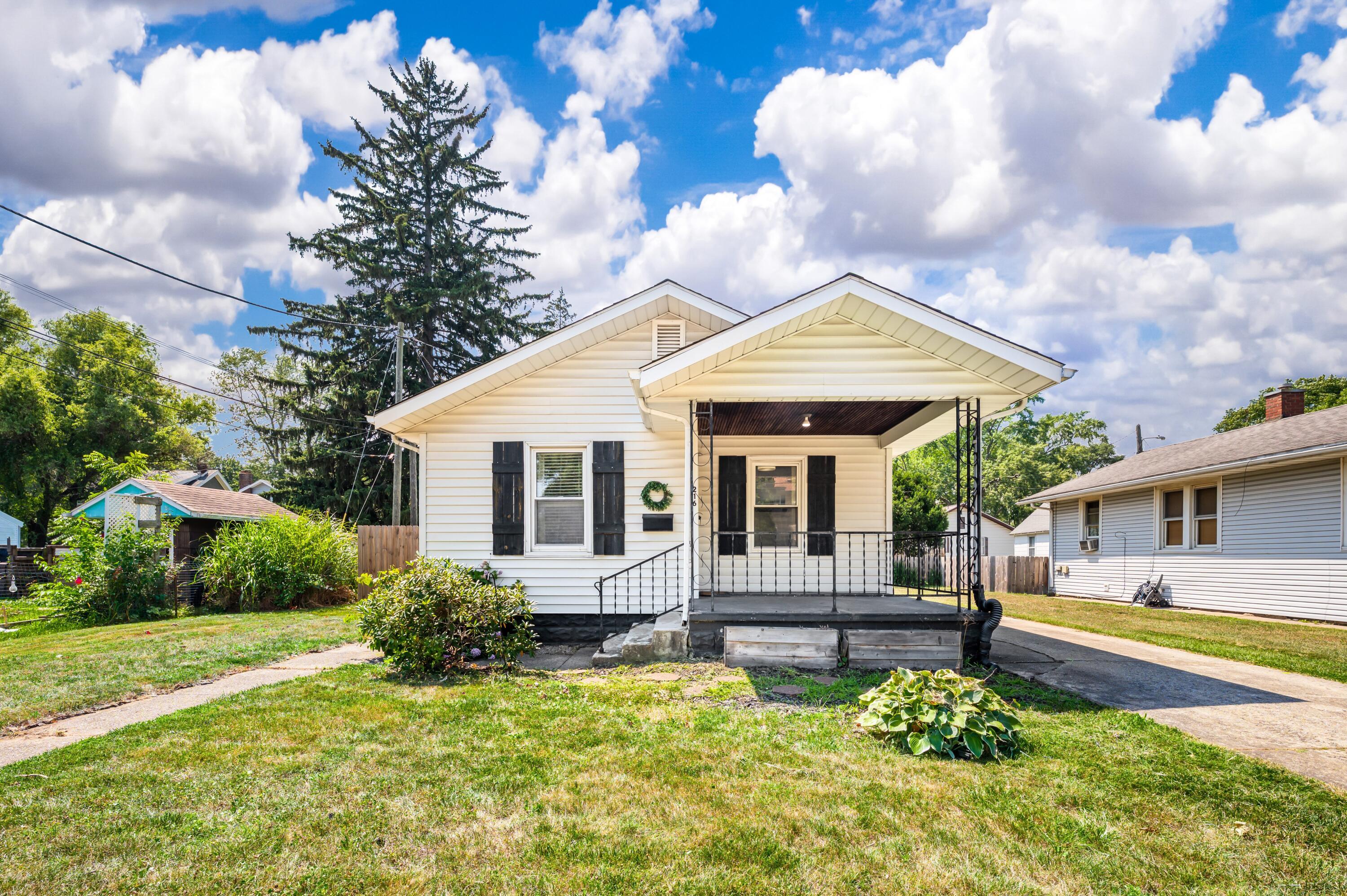 Property Photo: 216 N 15th Street MI 49120