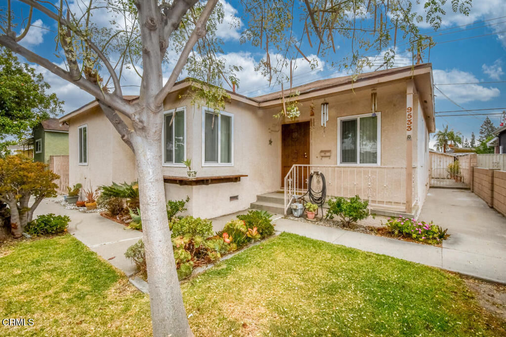 Property Photo: 9533 Burma Road CA 90660