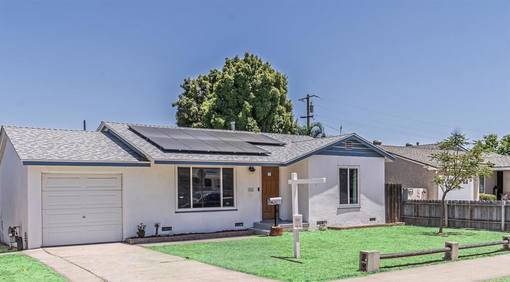 Property Photo: 741 N Pierce Street CA 92020