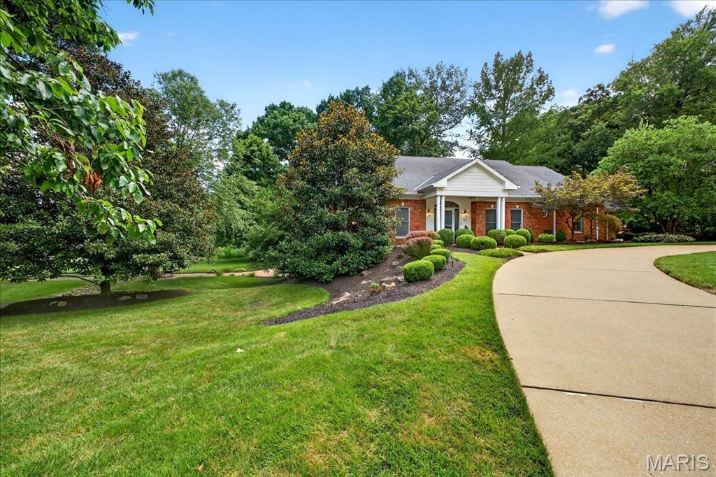 Property Photo: 29 Spoede Lane MO 63141