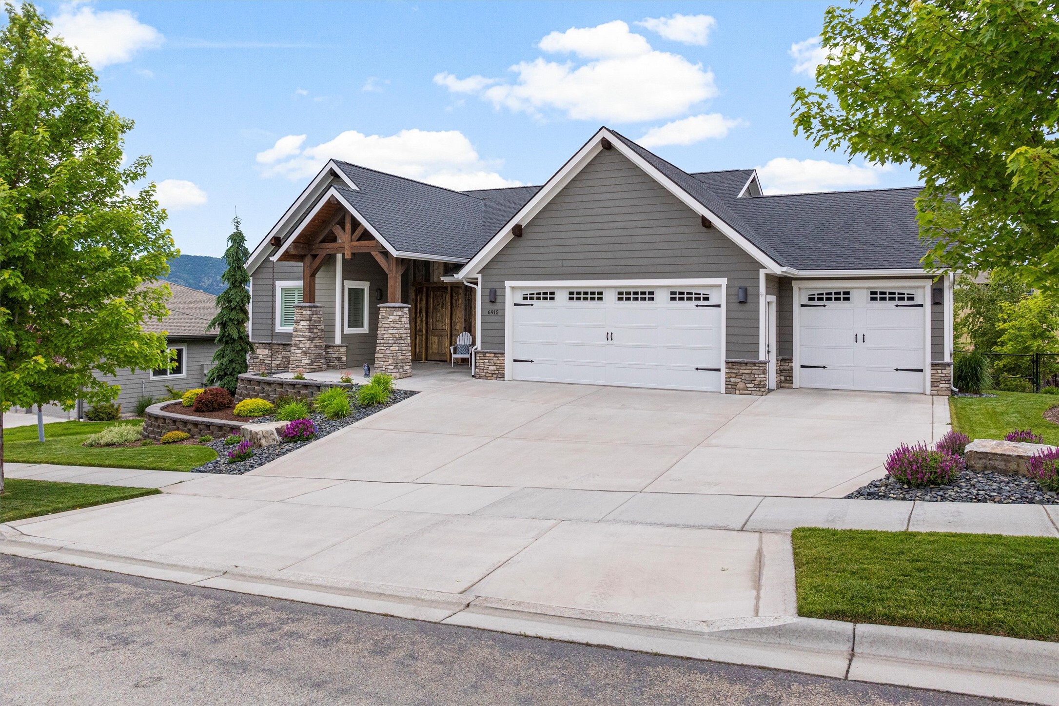 6915 Shaver Drive  Missoula MT 59803 photo
