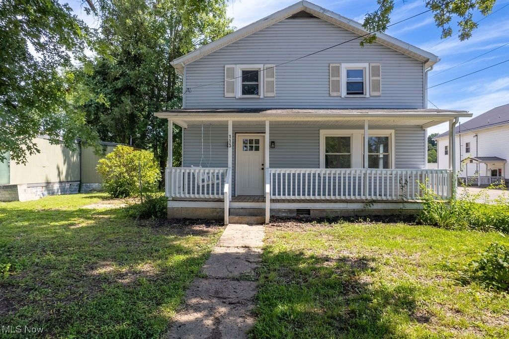 Property Photo:  113 Washington Street  WV 26143 