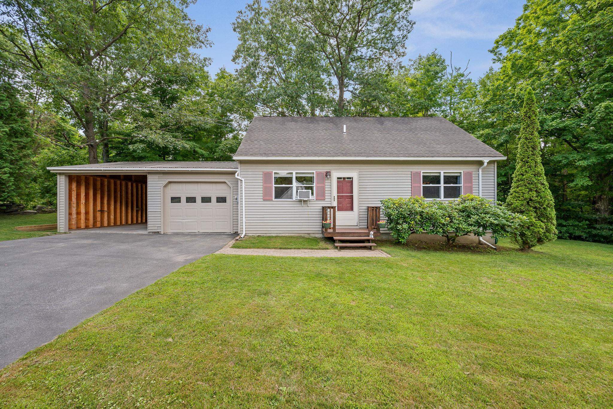 Property Photo: 17 Burnett Court VT 05477