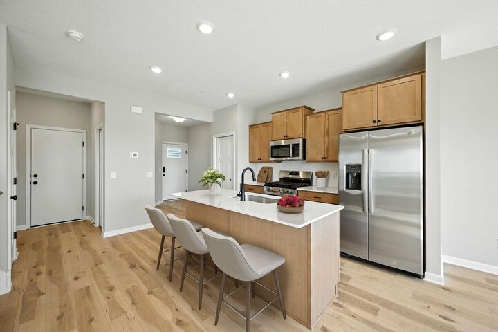 Property Photo:  6683 Bluestem Way  MN 55331 