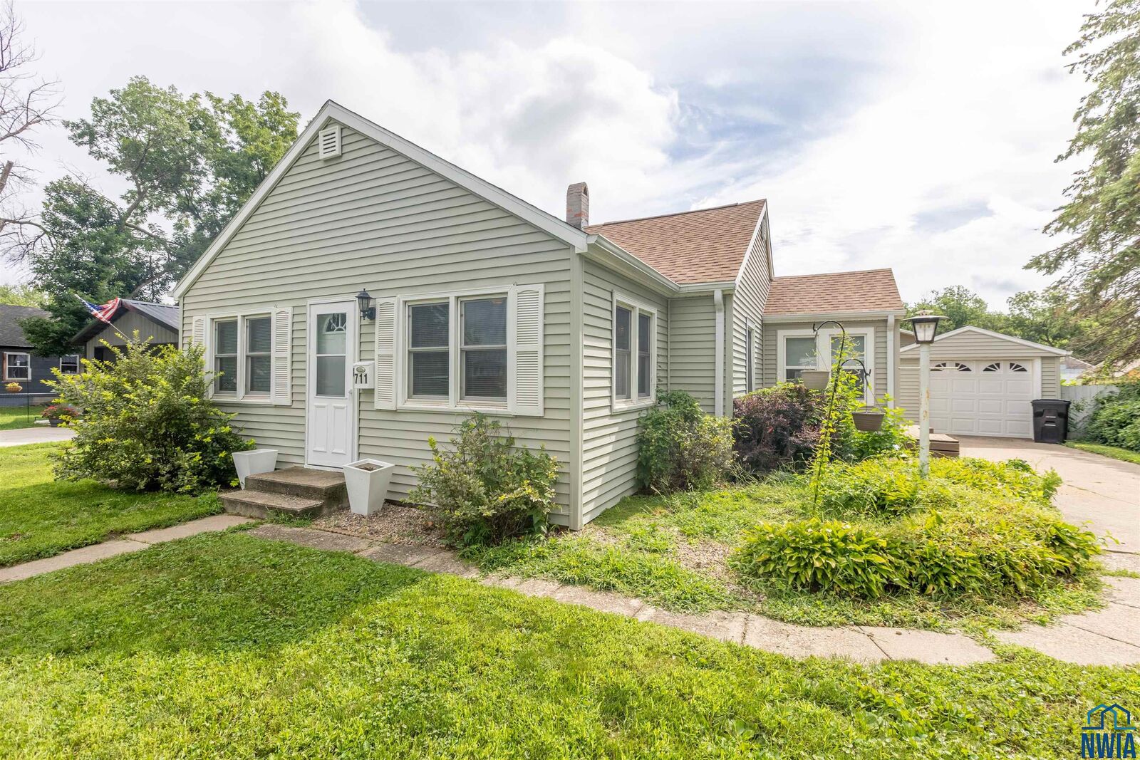 Property Photo: 711 6th Street IA 51040
