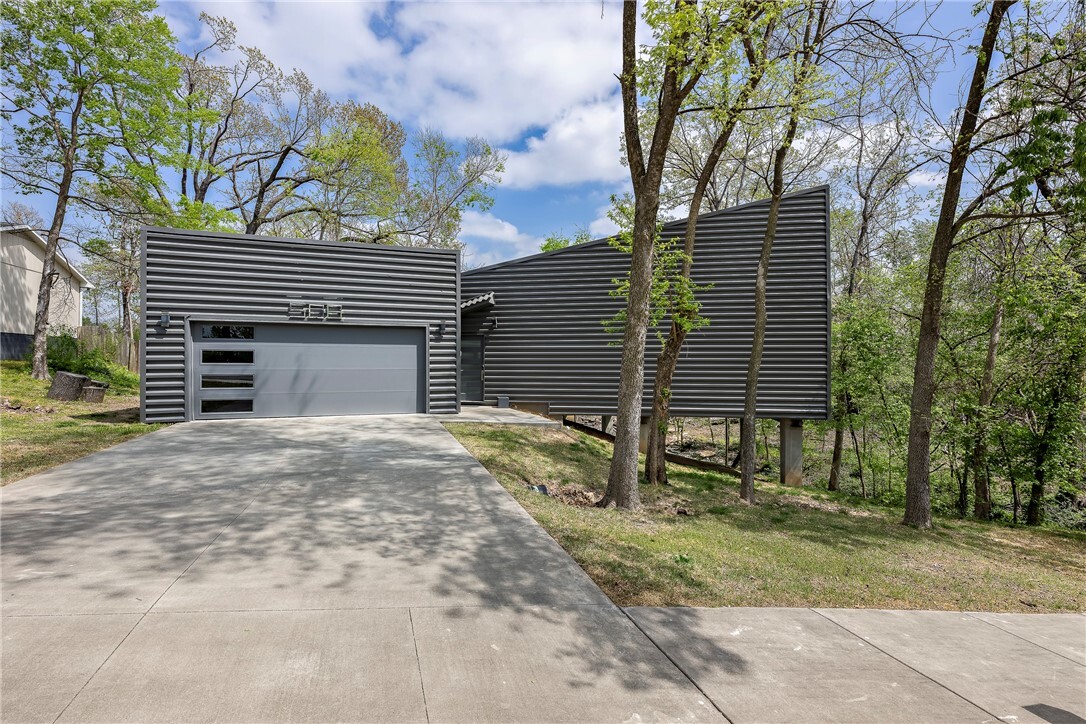 508 J Street  Bentonville AR 72712 photo