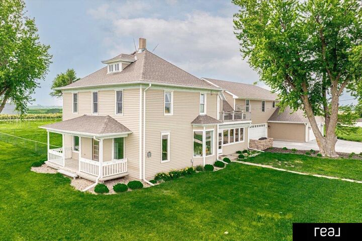 Property Photo:  31506 Pioneer Trail  IA 51575 