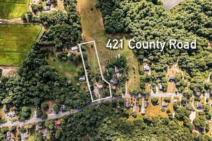 Property Photo:  421 County Rd  MA 02770 