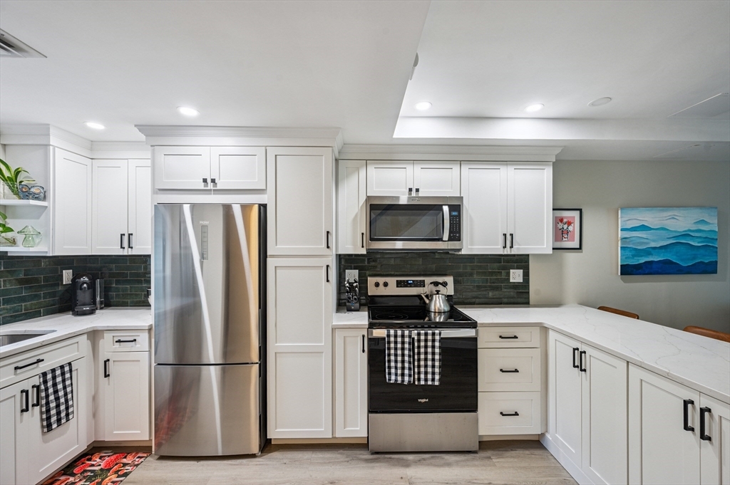 Property Photo: 330 Sterling St B-8 MA 01583