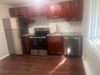 Property Photo: 680 Washington St 3 MA 02081