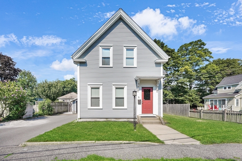 Property Photo: 5 Waban St MA 01760
