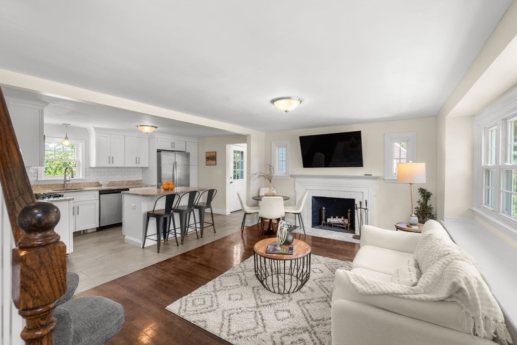 Property Photo: 8 Fielding St MA 01880