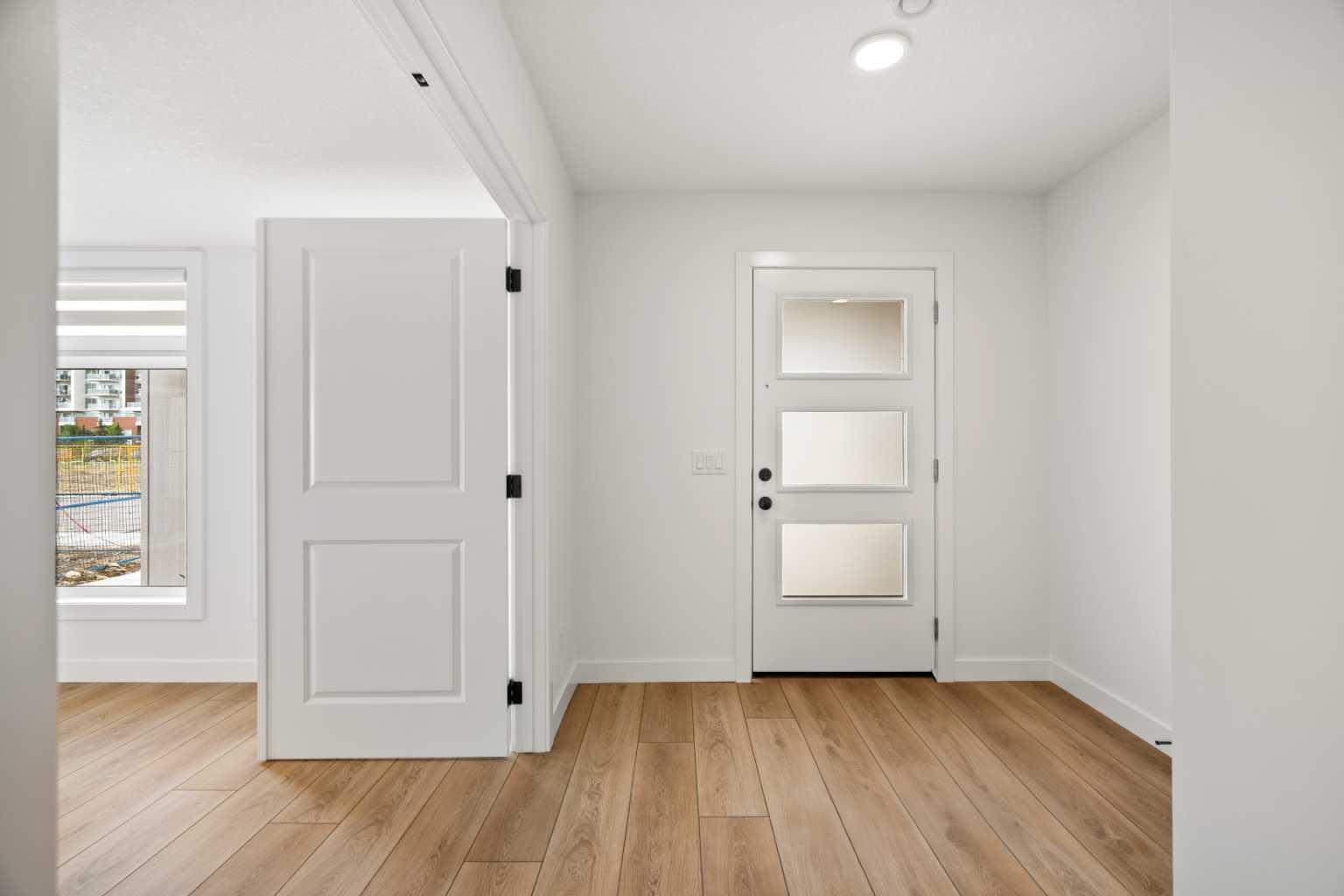 Property Photo: 8317 8 Avenue SW AB T3H 4C6