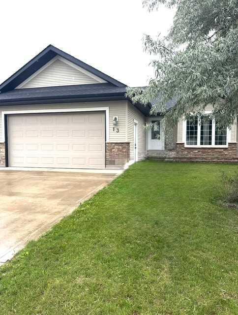 13 Coleman Crescent  Blackfalds AB T4M 0C7 photo