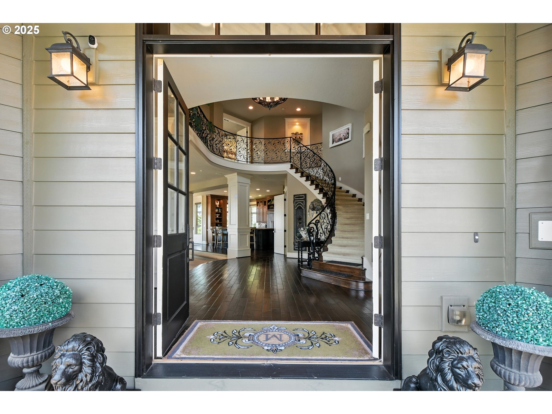 Property Photo: 1672 NW Juneau Ct WA 98607