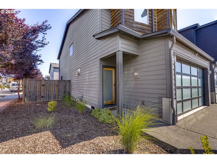 Property Photo: 12202 NE 115th St WA 98682