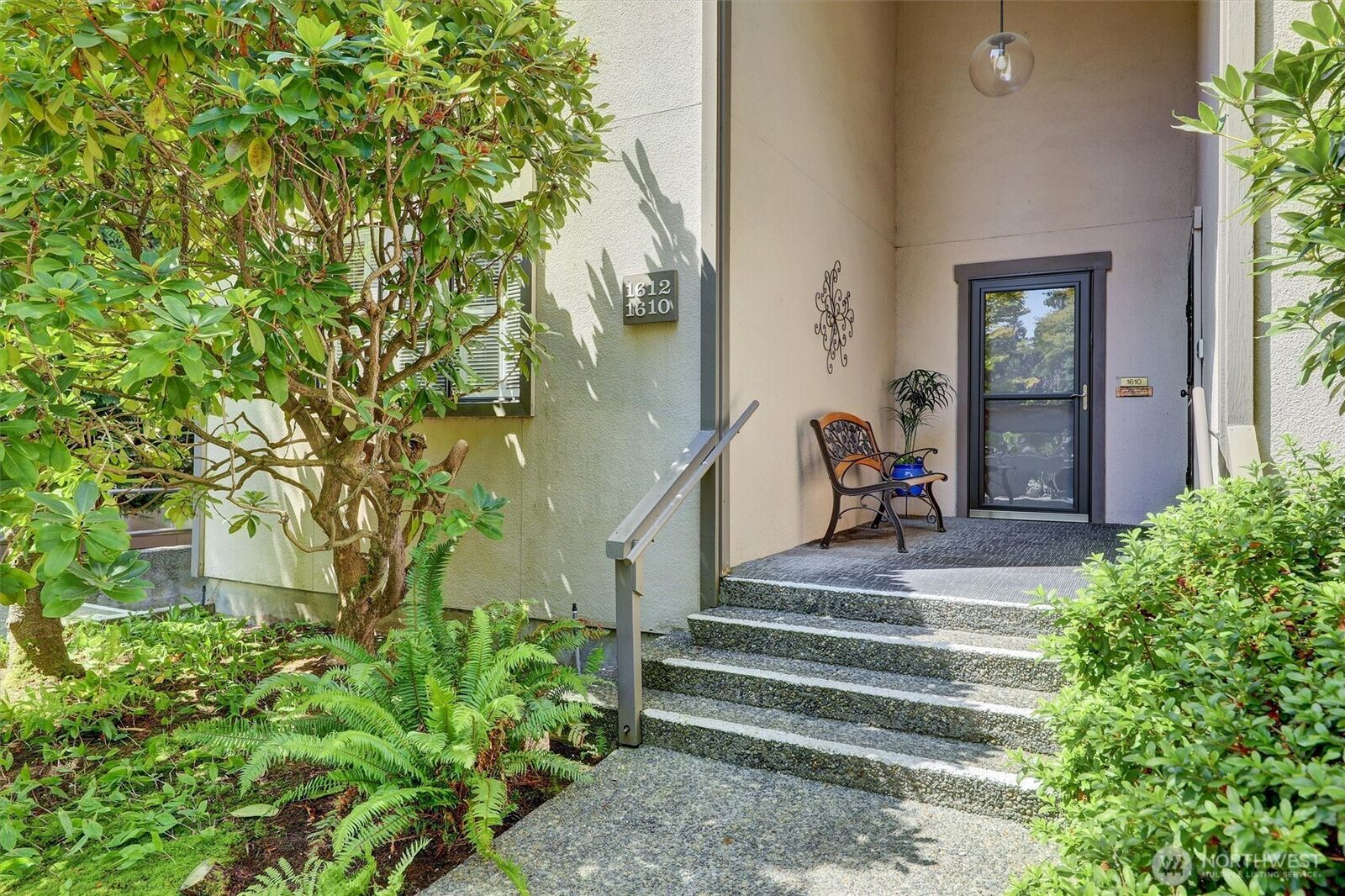 Property Photo:  1610 NE 140th Street N3  WA 98125 