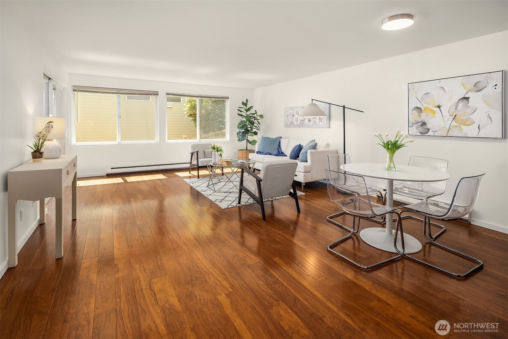 Property Photo: 3825 NE 155th Place 300 WA 98155