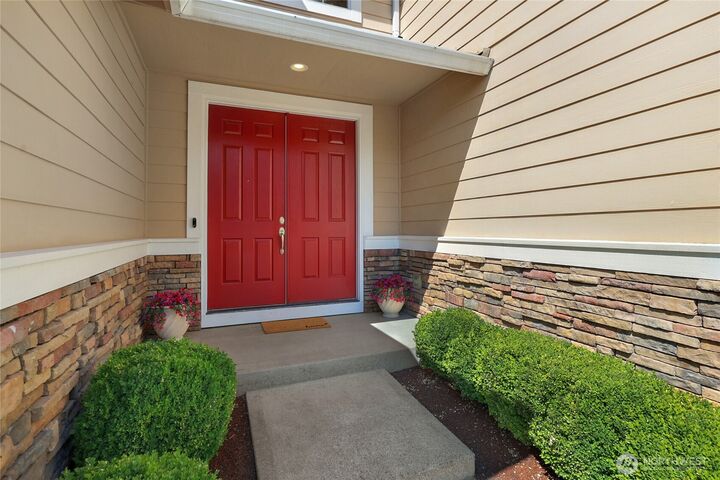 Property Photo:  7019  135th Street SE  WA 98296 