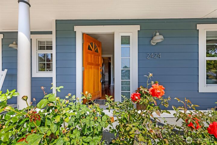 Property Photo:  2424  Jaeger Street  WA 98225 