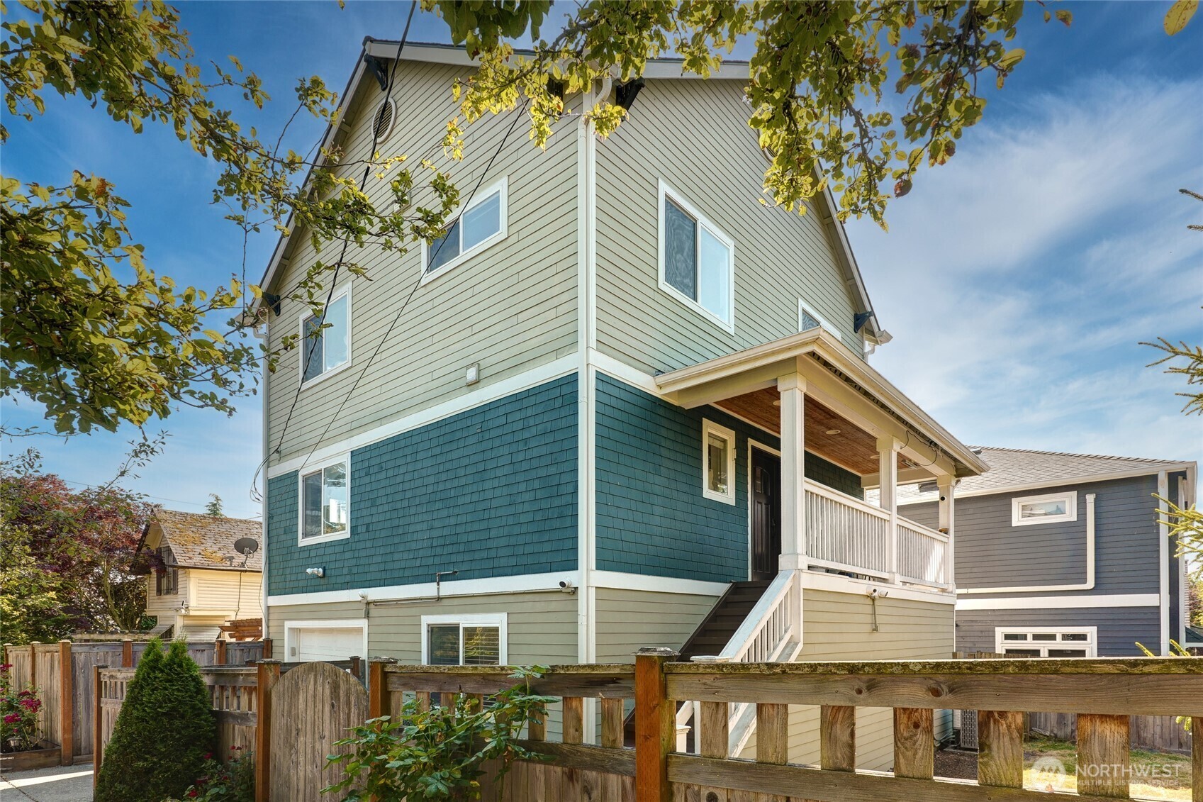 Property Photo: 2723 S King St WA 98144