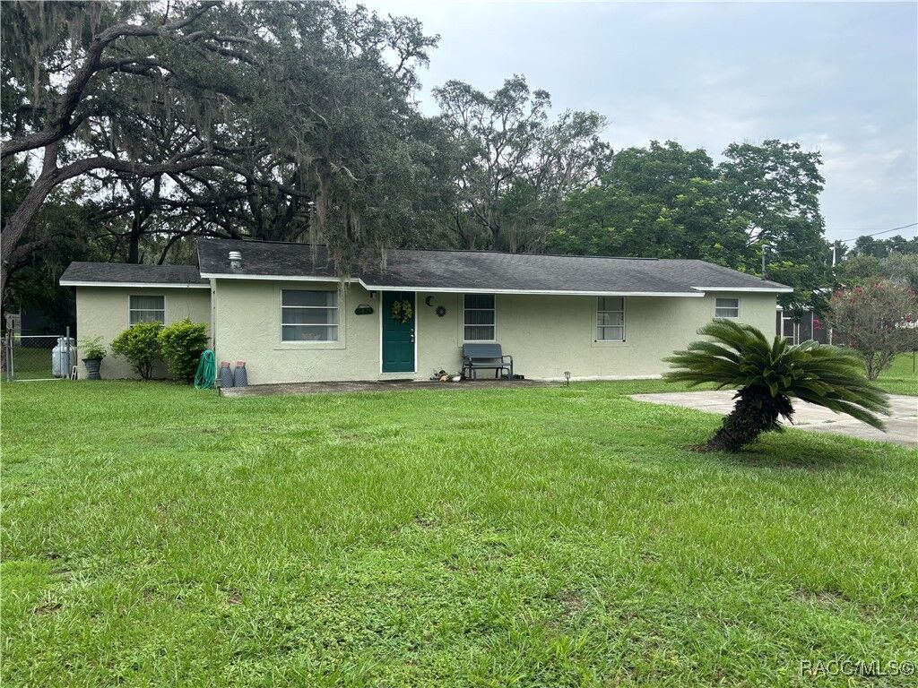 Property Photo:  5471 E Mimosa Lane  FL 34453 
