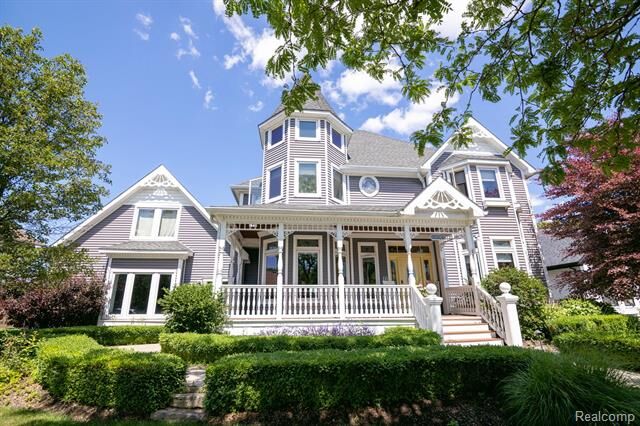 Property Photo:  51244 Forster Lane  MI 48316 