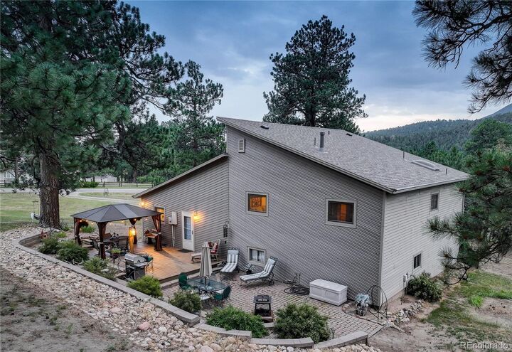 Property Photo:  7033 Silverhorn Drive  CO 80439 