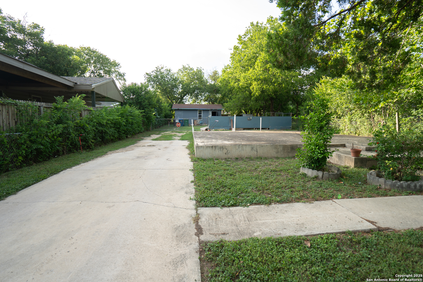 Property Photo:  6511 Marcum Dr  TX 78227 