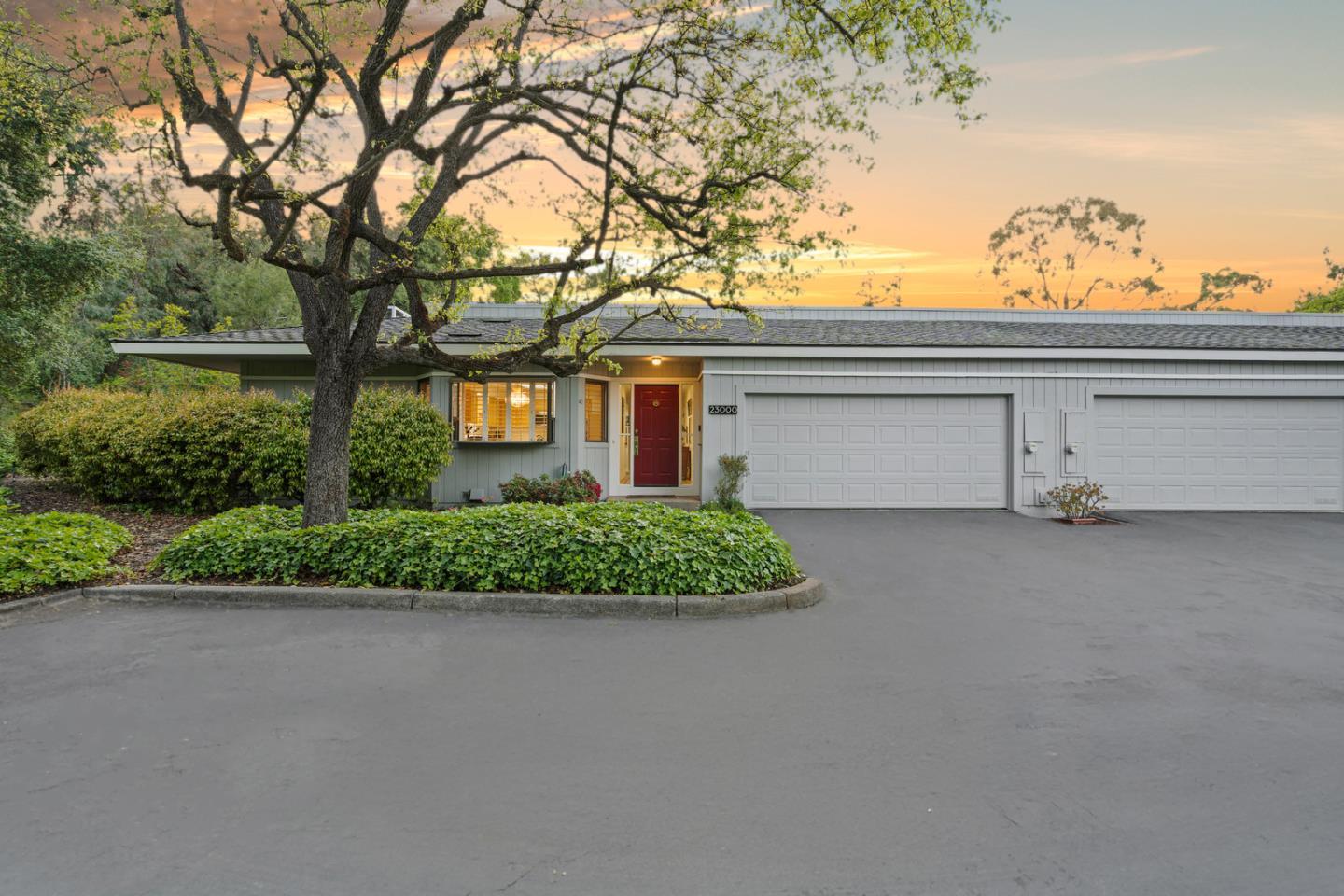 Property Photo: 23000 Stonebridge CA 95014