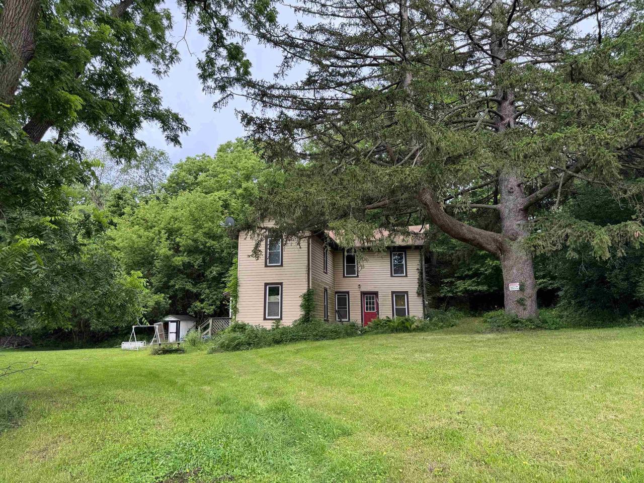 Property Photo: 1803 Rockport Road WI 53548