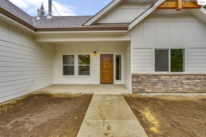 Property Photo:  L1b8 N Eclipse Road  ID 83858 