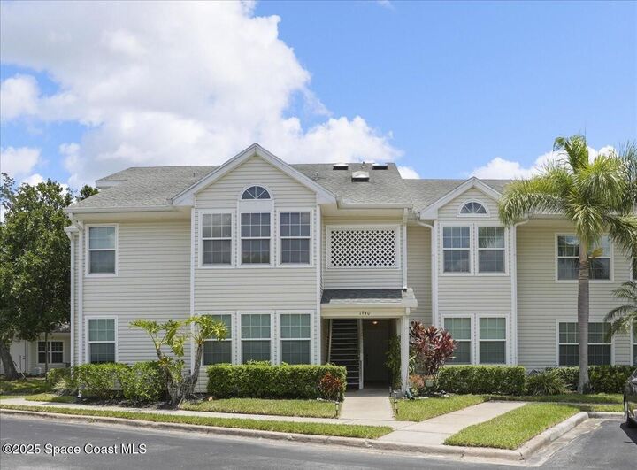 1940 Winchester Circle  Vero Beach FL 32966 photo