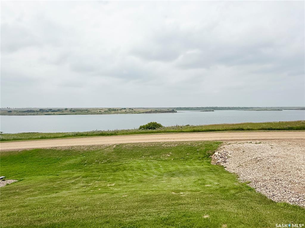 Property Photo:  4 Island View  SK S0C 1S0 