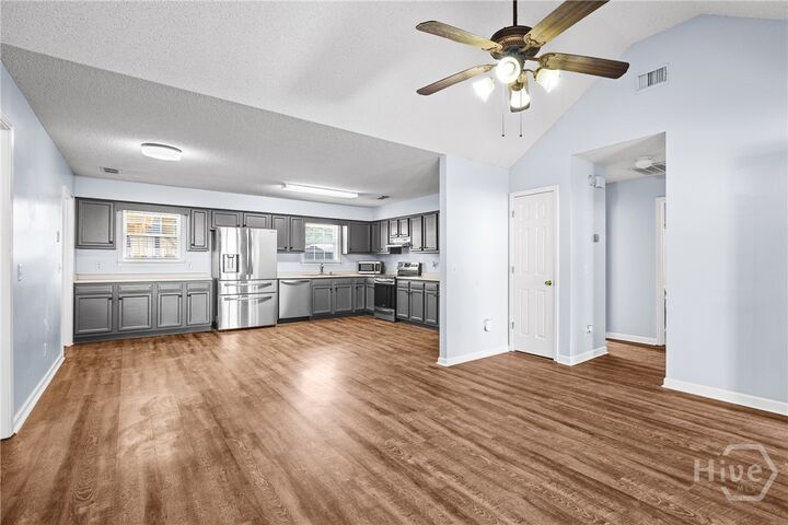 Property Photo: 108 Crossing Circle GA 31326