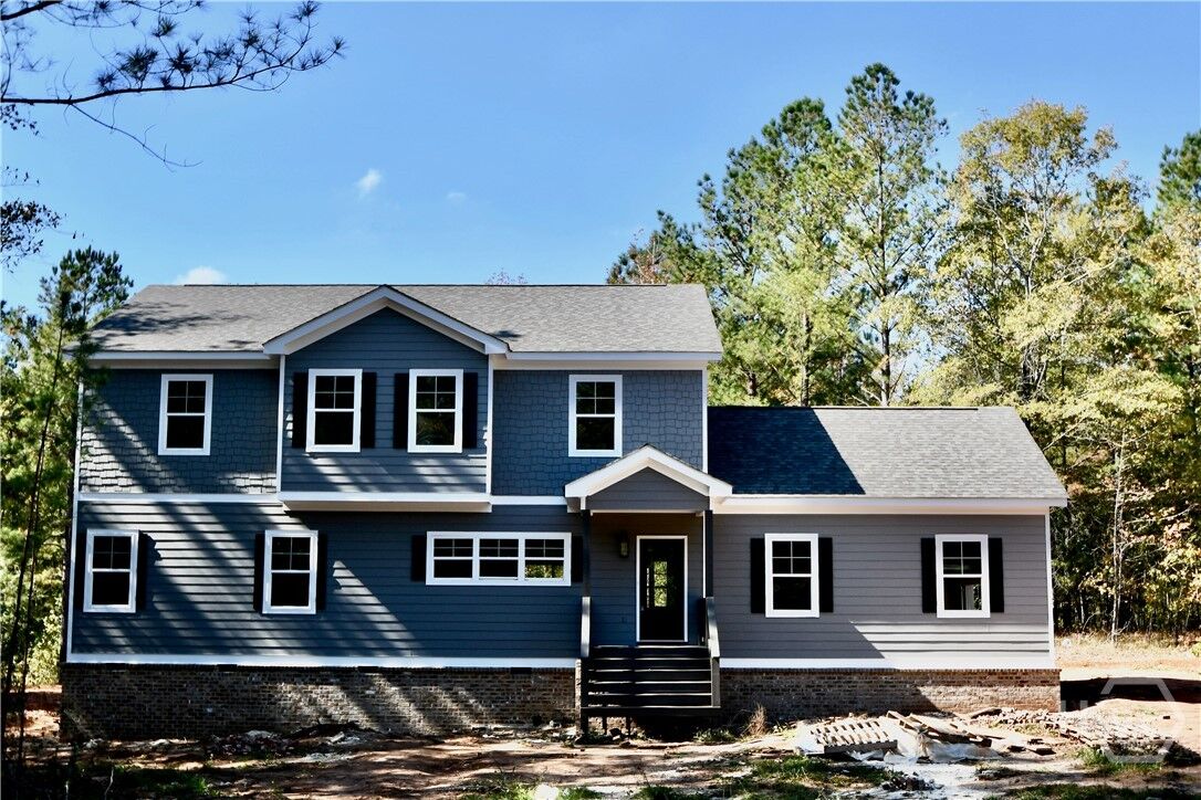 Property Photo:  1021 Pointe S  GA 30668