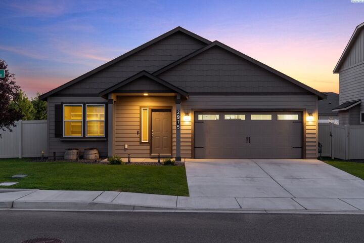 Property Photo: 2975 Bellerive Drive WA 99352