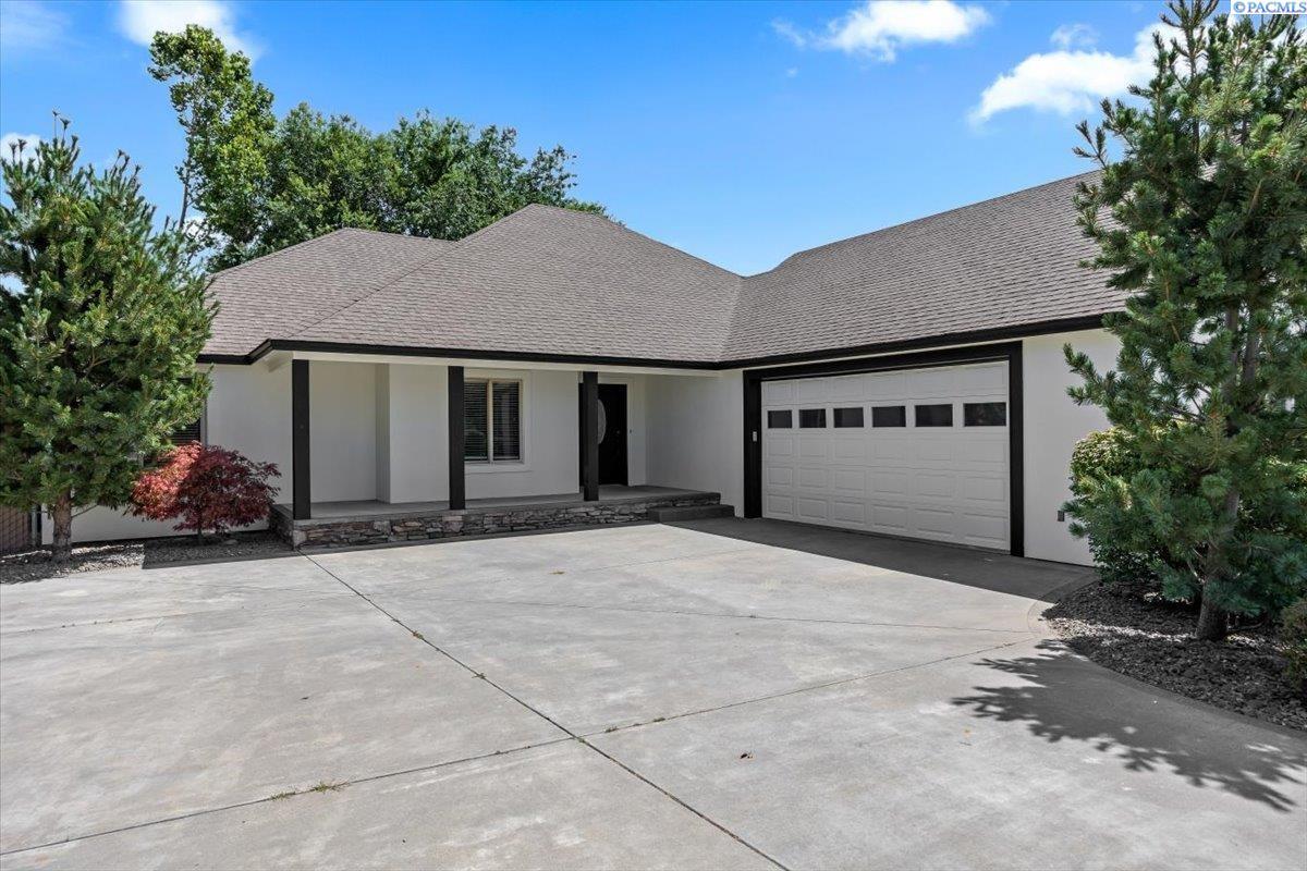 Property Photo:  3107 Rd 70 Place  WA 99301 