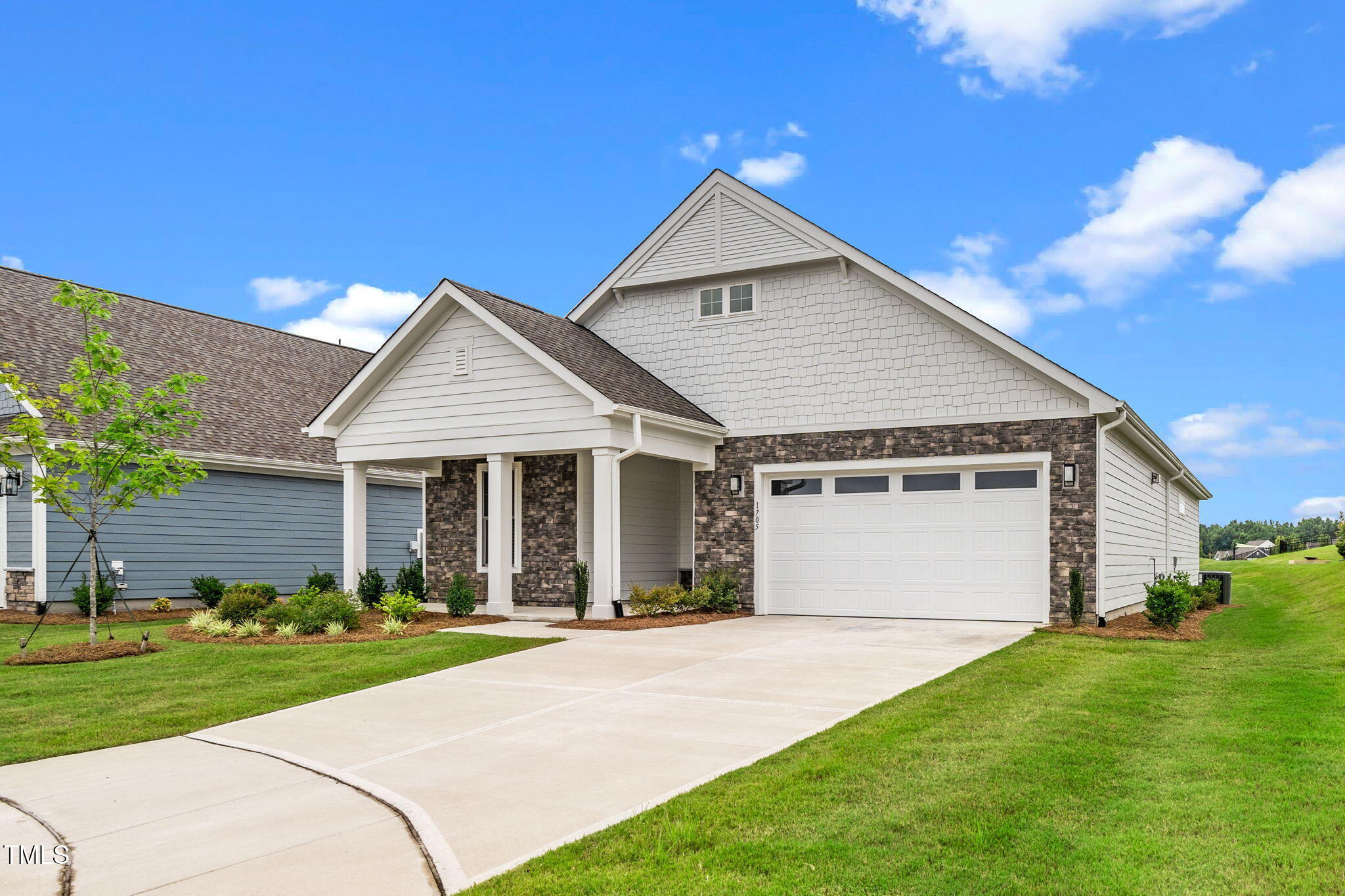 Property Photo:  1705 Pinecliff Court  NC 27526 