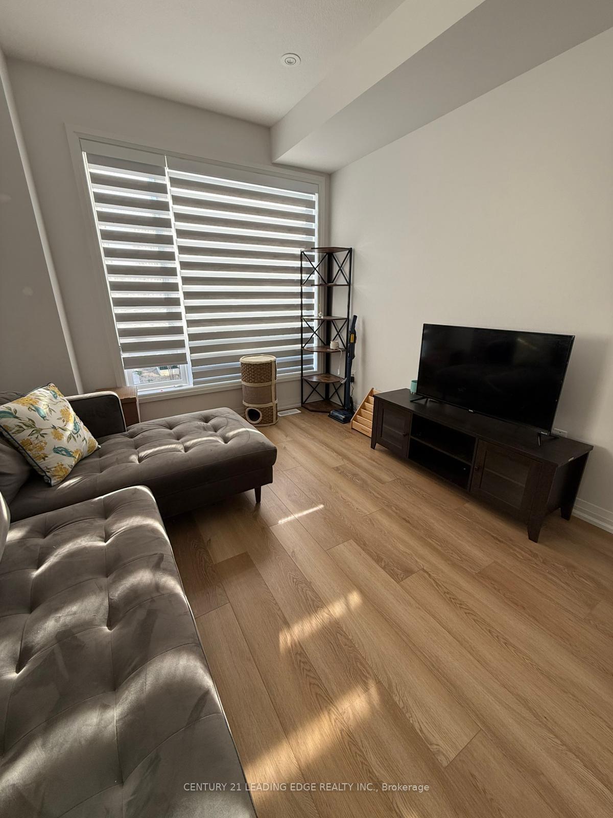 Property Photo: 55 Tom Brown Drive 89 ON N3L 0N5