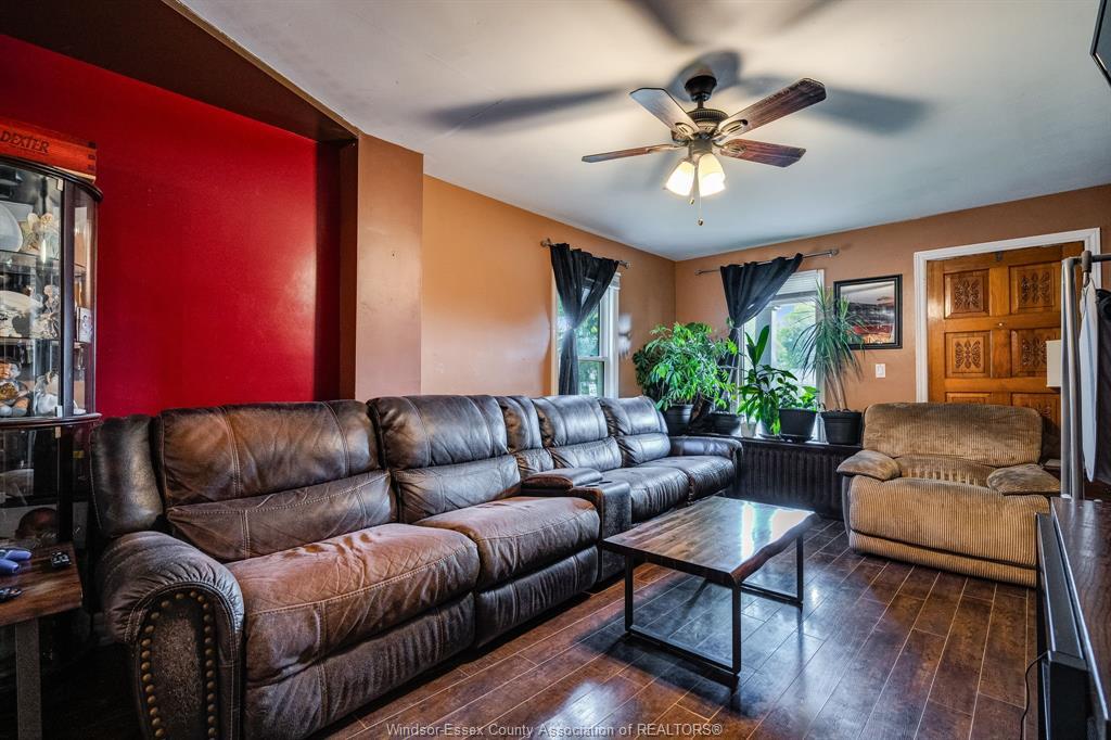 Photo de la propriété:  115 Maple Avenue  ON N9J 1N7 