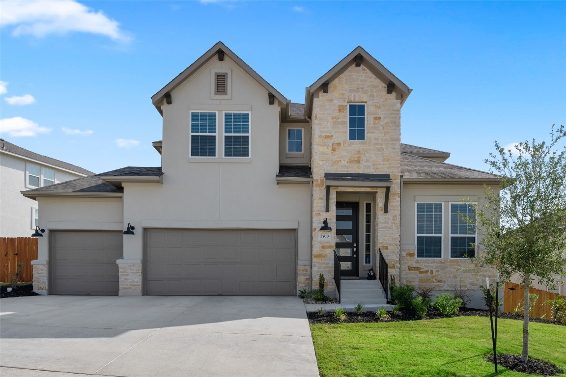 Property Photo:  5708 Navajo Draw Lane  TX 78738 